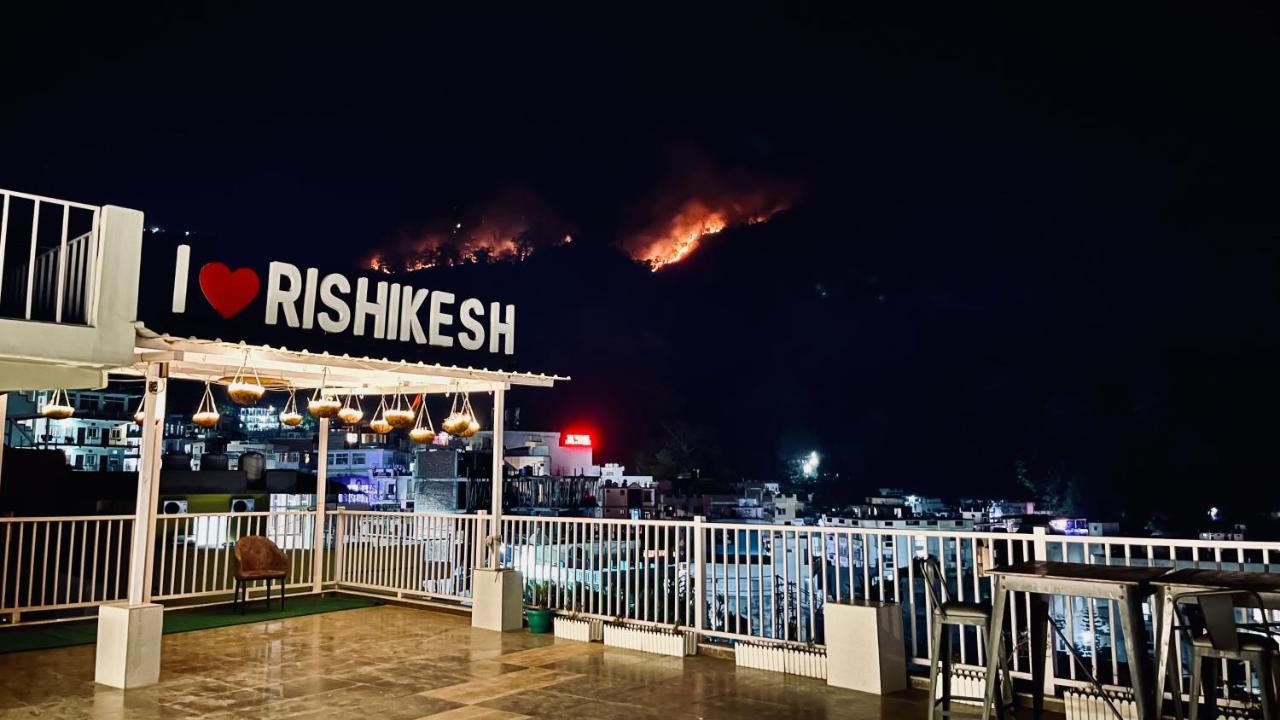 Backpacker Duniya Hostel Rishīkesh Buitenkant foto