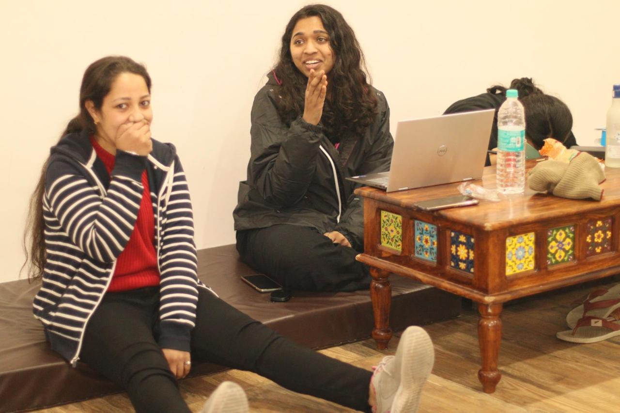 Backpacker Duniya Hostel Rishīkesh Buitenkant foto
