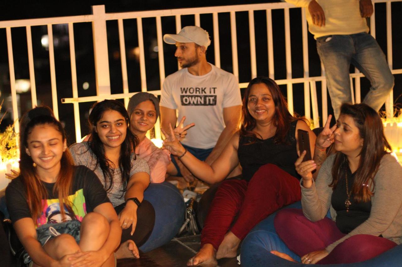 Backpacker Duniya Hostel Rishīkesh Buitenkant foto